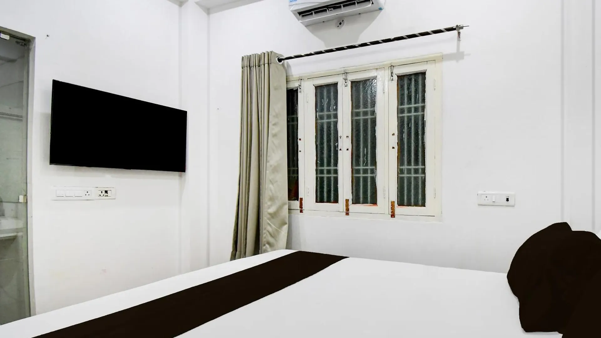 Hotel O The White House 瓦拉纳西